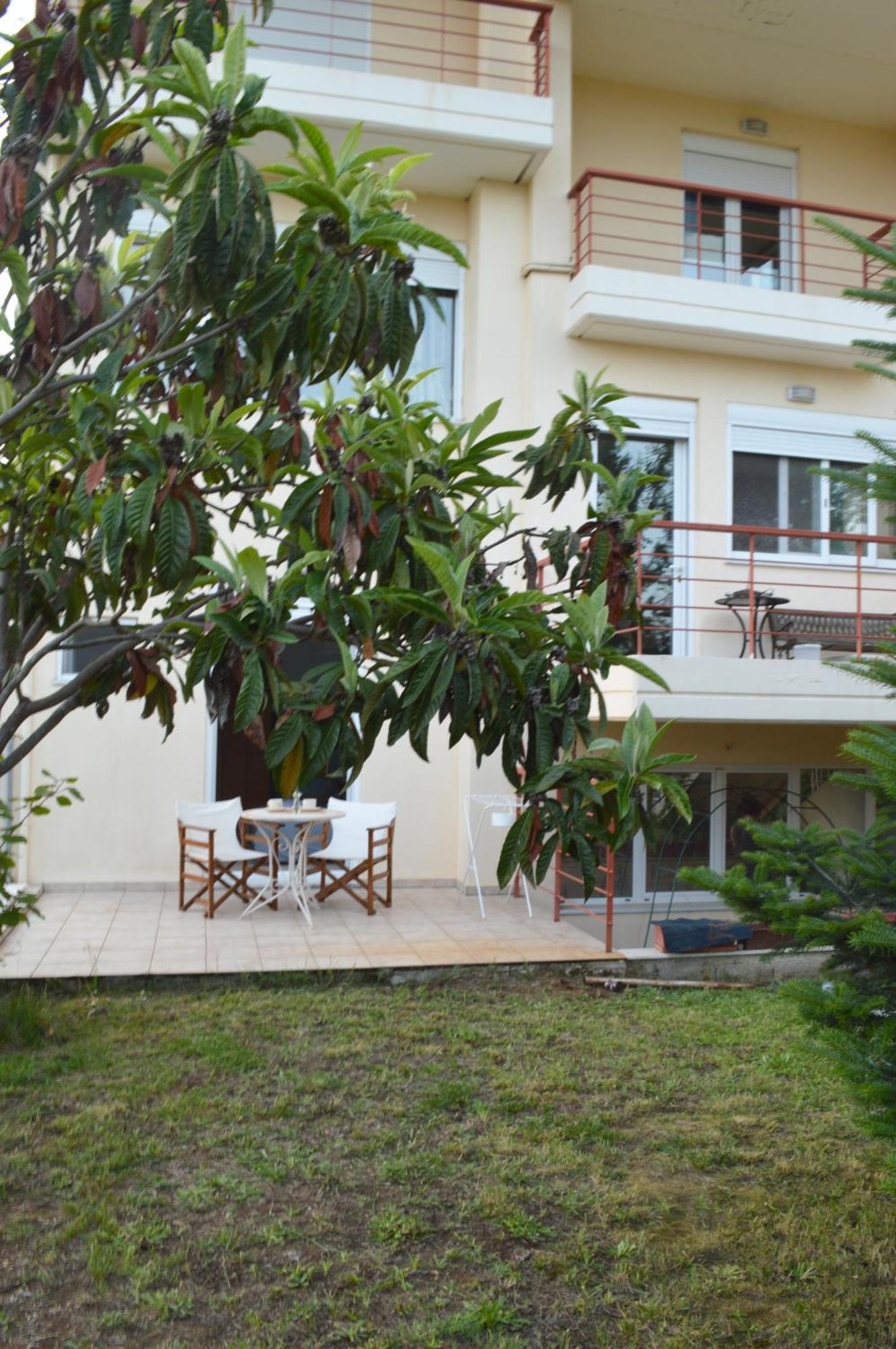 Sunny Retreat With A Garden Terrace Private Room Ioannina Exterior photo
